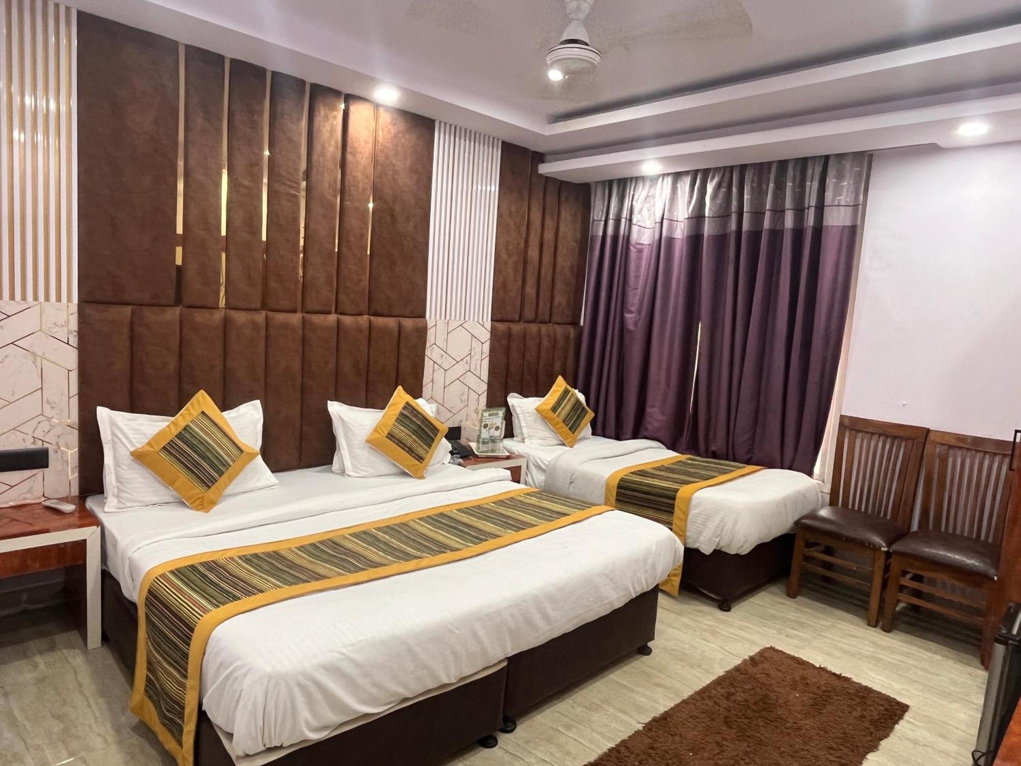 Hotel Embassy Near Rk Ashram Metro New Delhi Luaran gambar