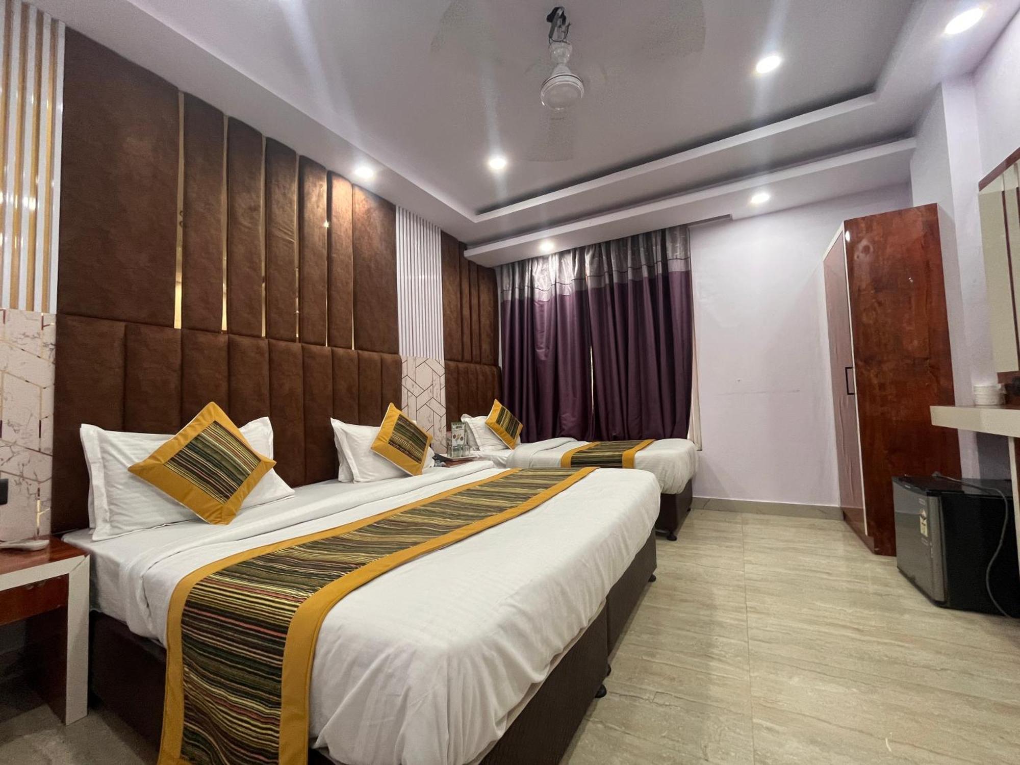 Hotel Embassy Near Rk Ashram Metro New Delhi Luaran gambar