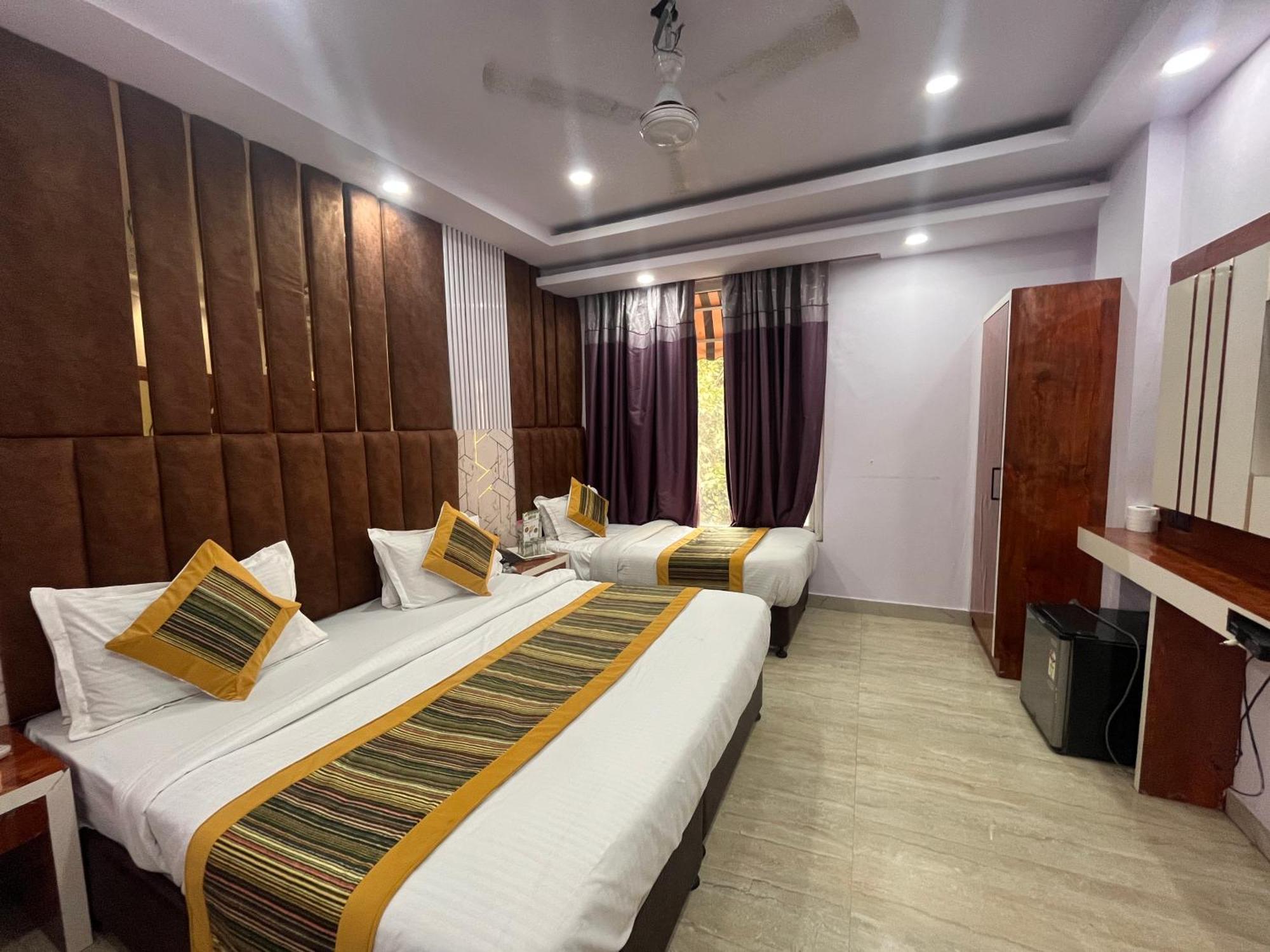 Hotel Embassy Near Rk Ashram Metro New Delhi Luaran gambar